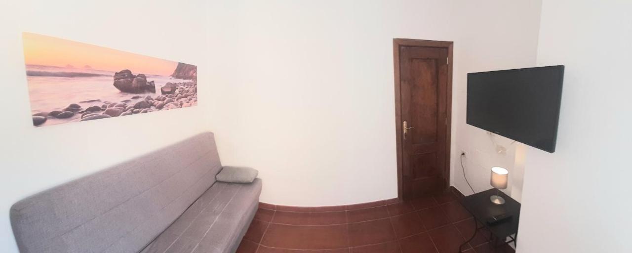 Las Toscas Frontera Exterior photo